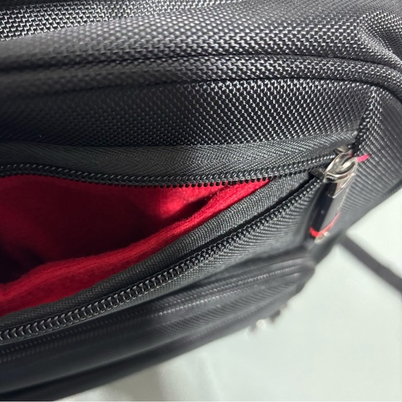 Samsonite Luggage Backpack Laptop TSA Friendly Carry On Black Tablet Pockets - Picture 14 of 16